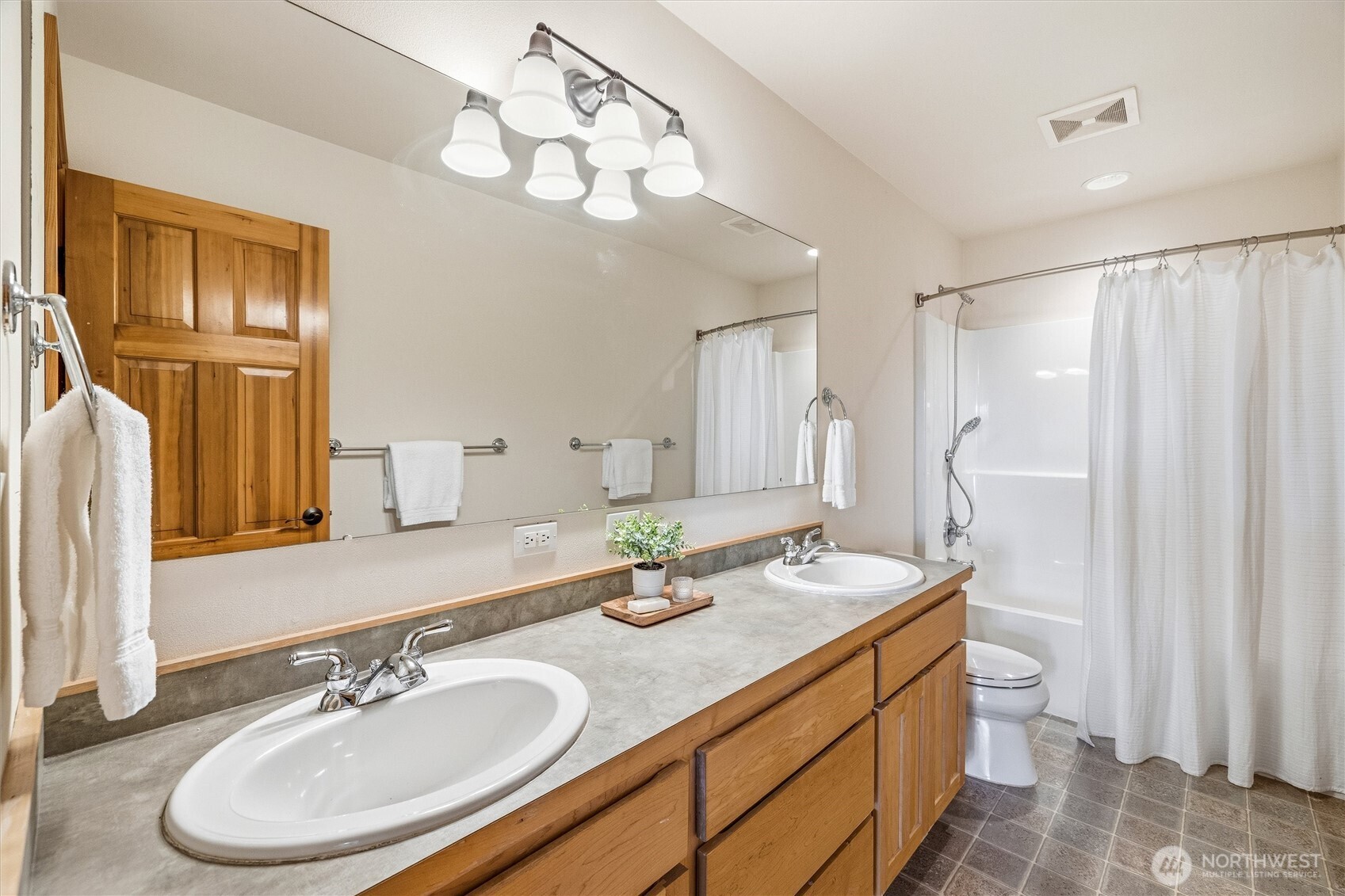 5928 Foxtail Court Property Photo 25
