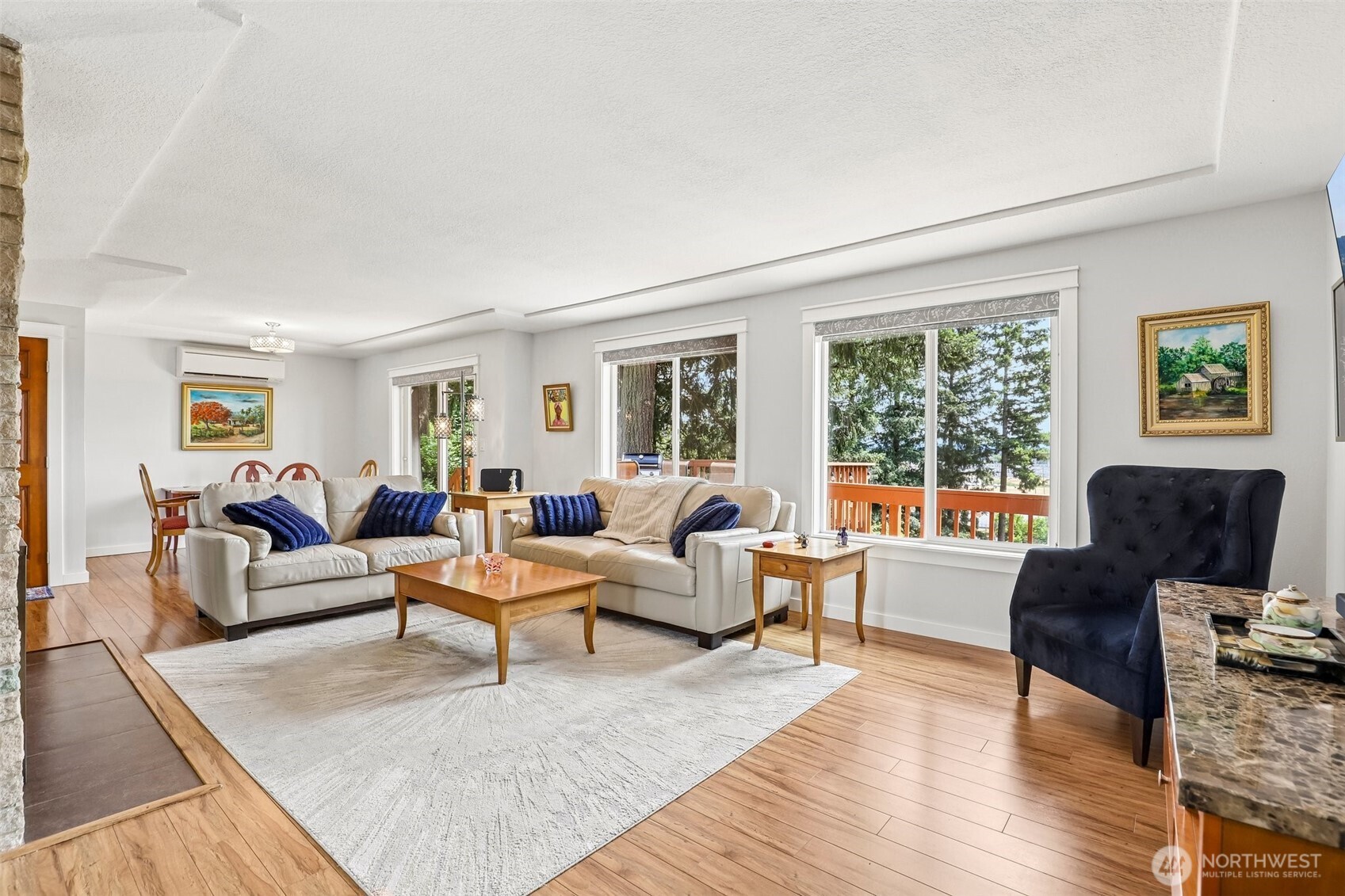 1015 Ne 64th Street Property Photo 4