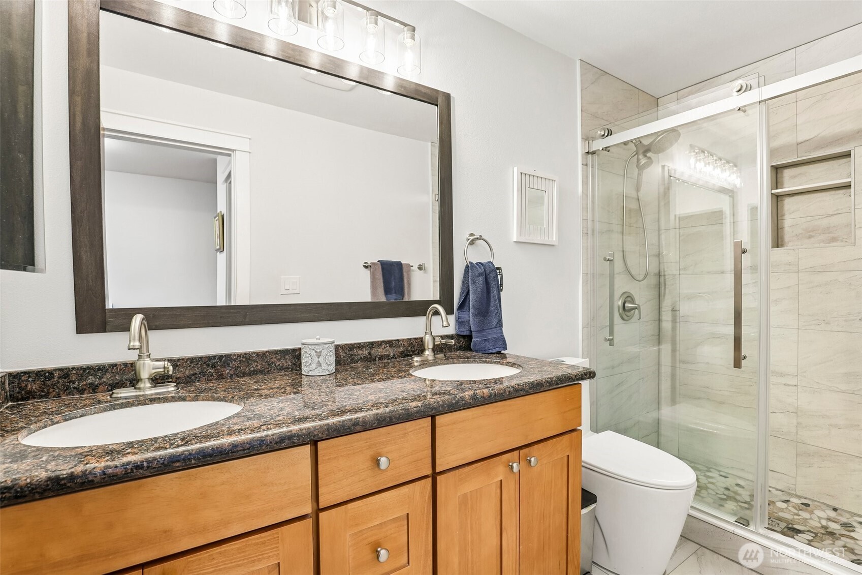 1015 Ne 64th Street Property Photo 10