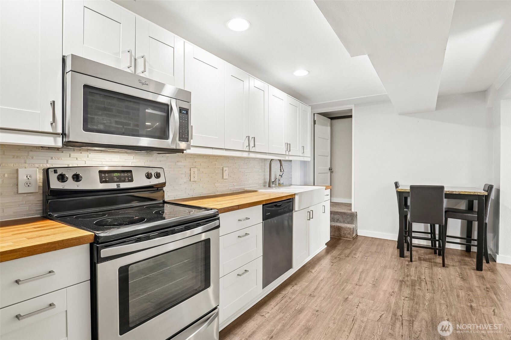 1015 Ne 64th Street Property Photo 15