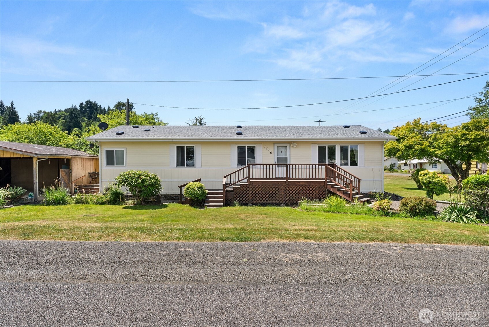 1116 Second Street Property Photo 1