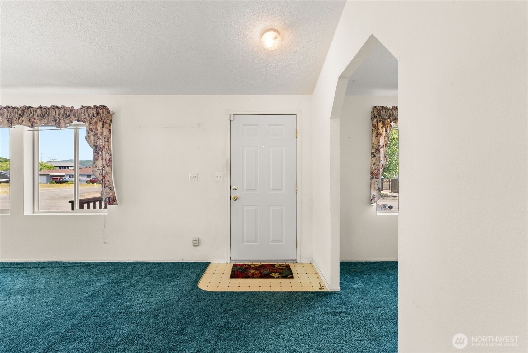 1116 Second Street Property Photo 3