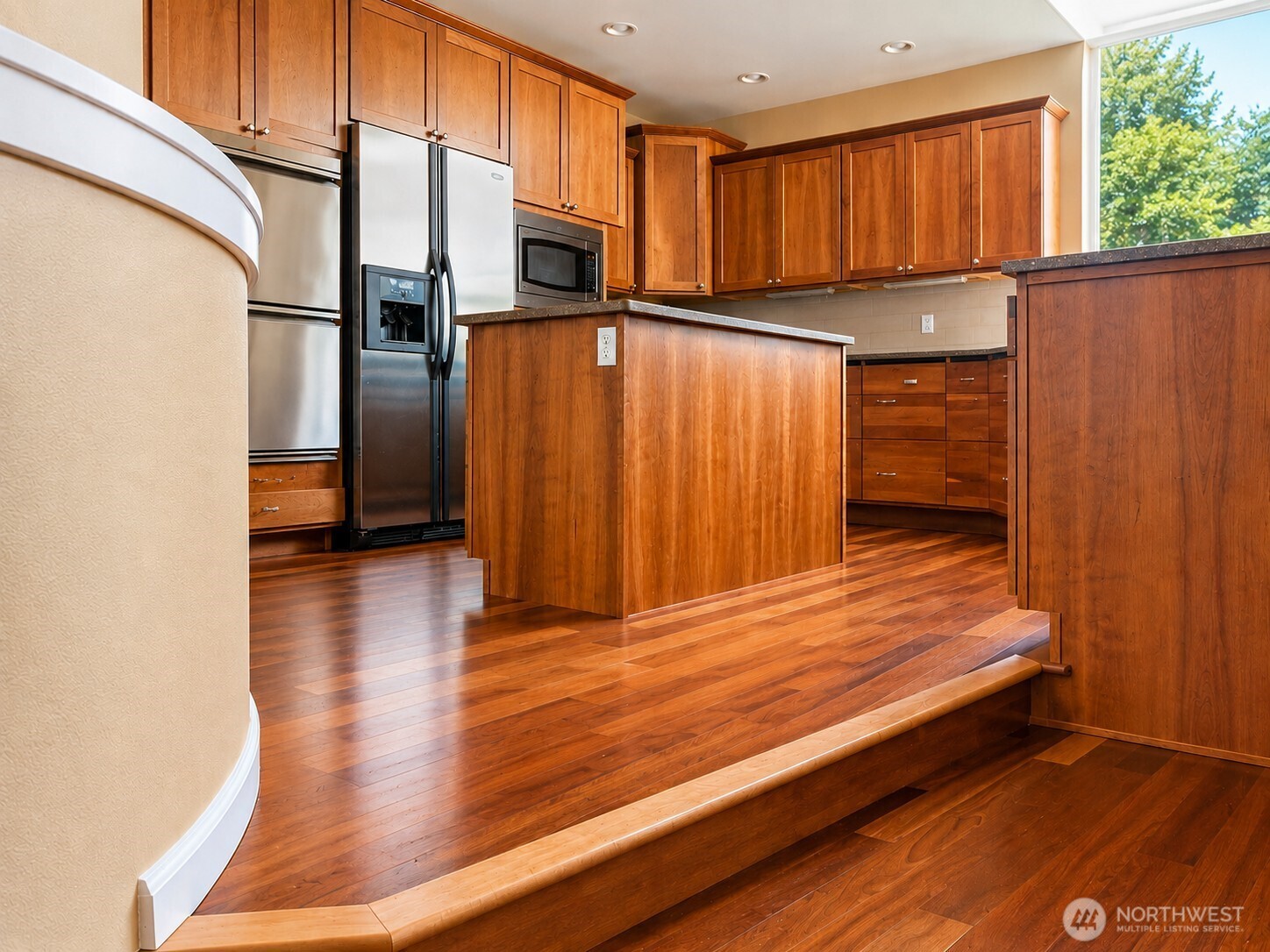 7767 E Spruce Street Property Photo 6