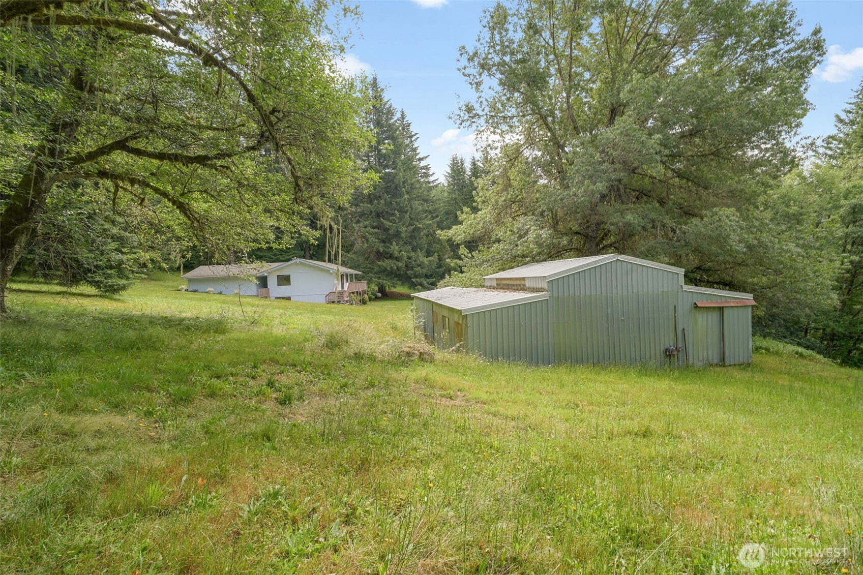 325 A Davis Lake Road A Property Photo 9