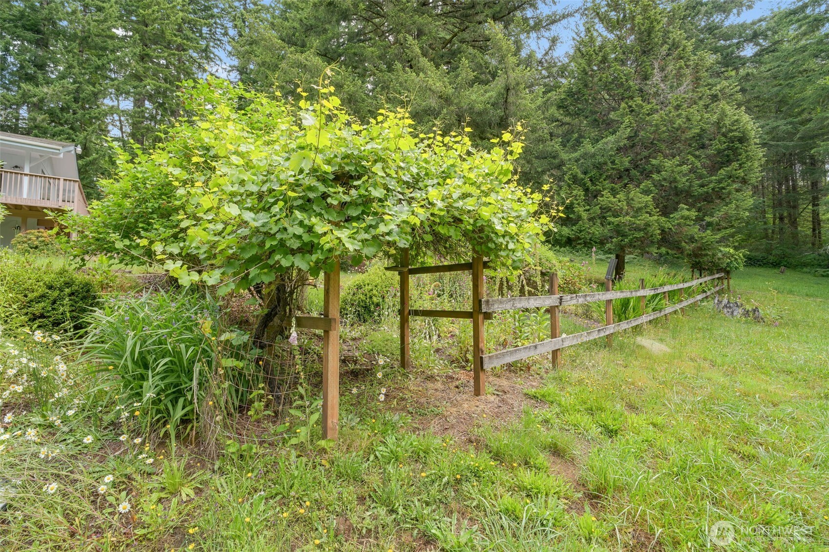 325 A Davis Lake Road A Property Photo 13