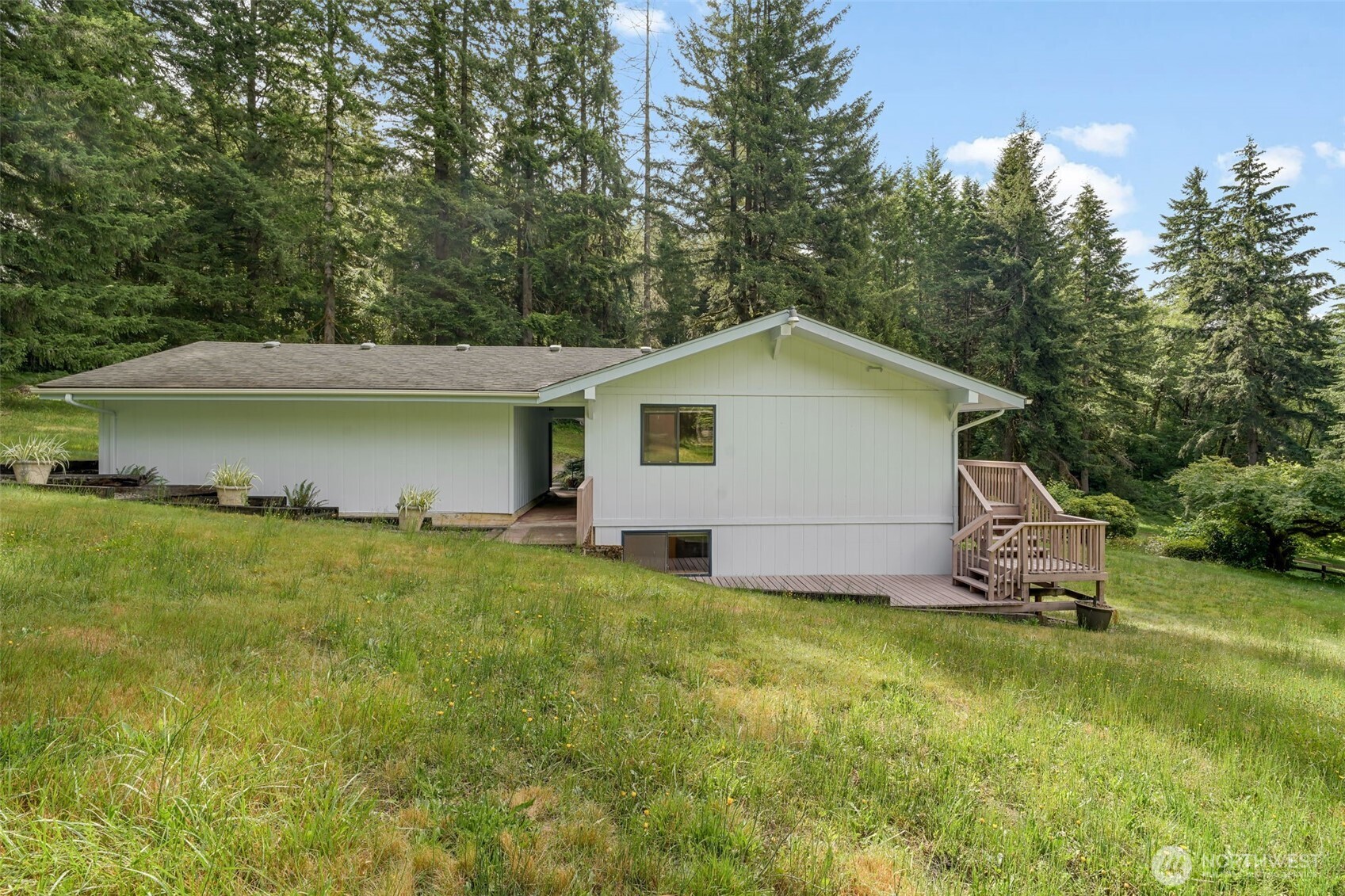325 A Davis Lake Road A Property Photo 15