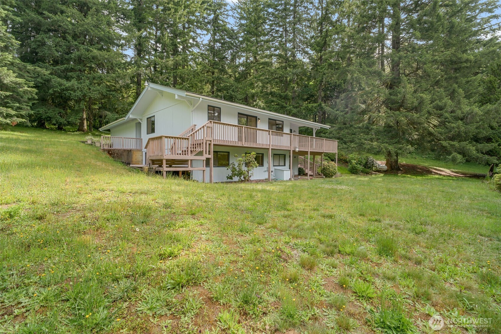 325 A Davis Lake Road A Property Photo 17