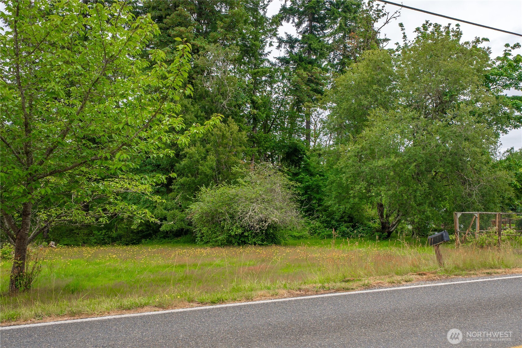 4248 Libby Road Property Photo 9