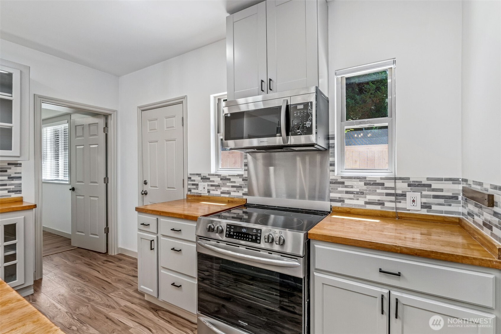5830 115th Place Property Photo 6
