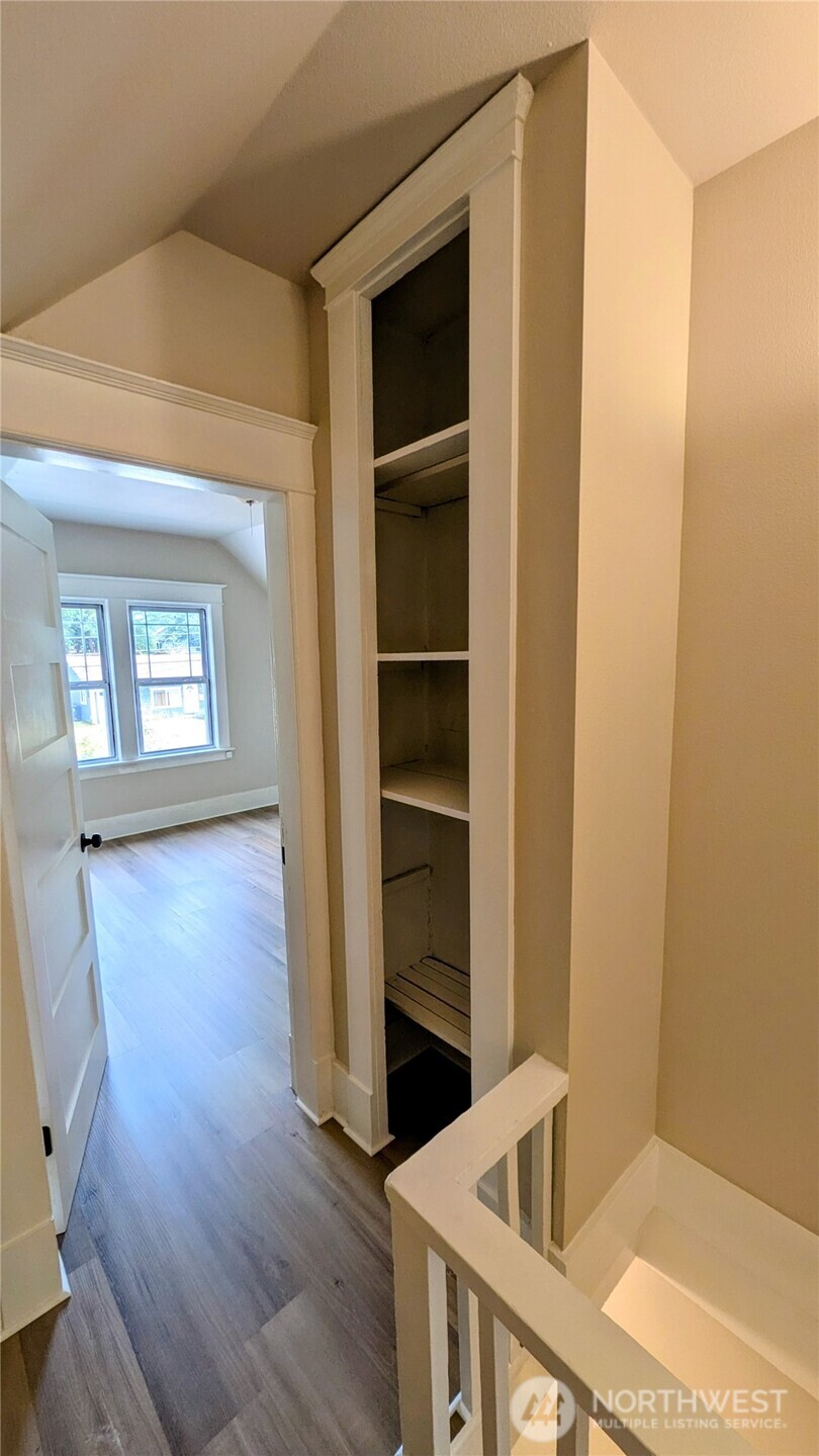 1220 S Adams Street Property Photo 33