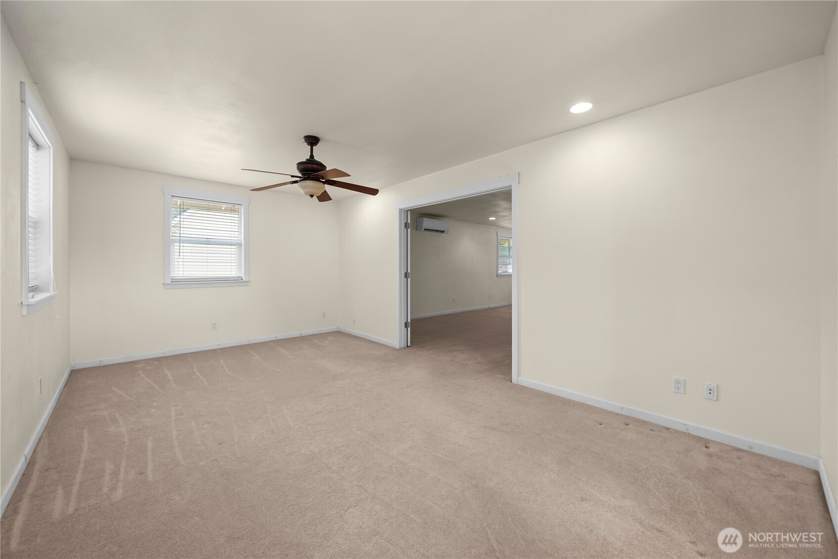 1702 Eastside Street Property Photo 24