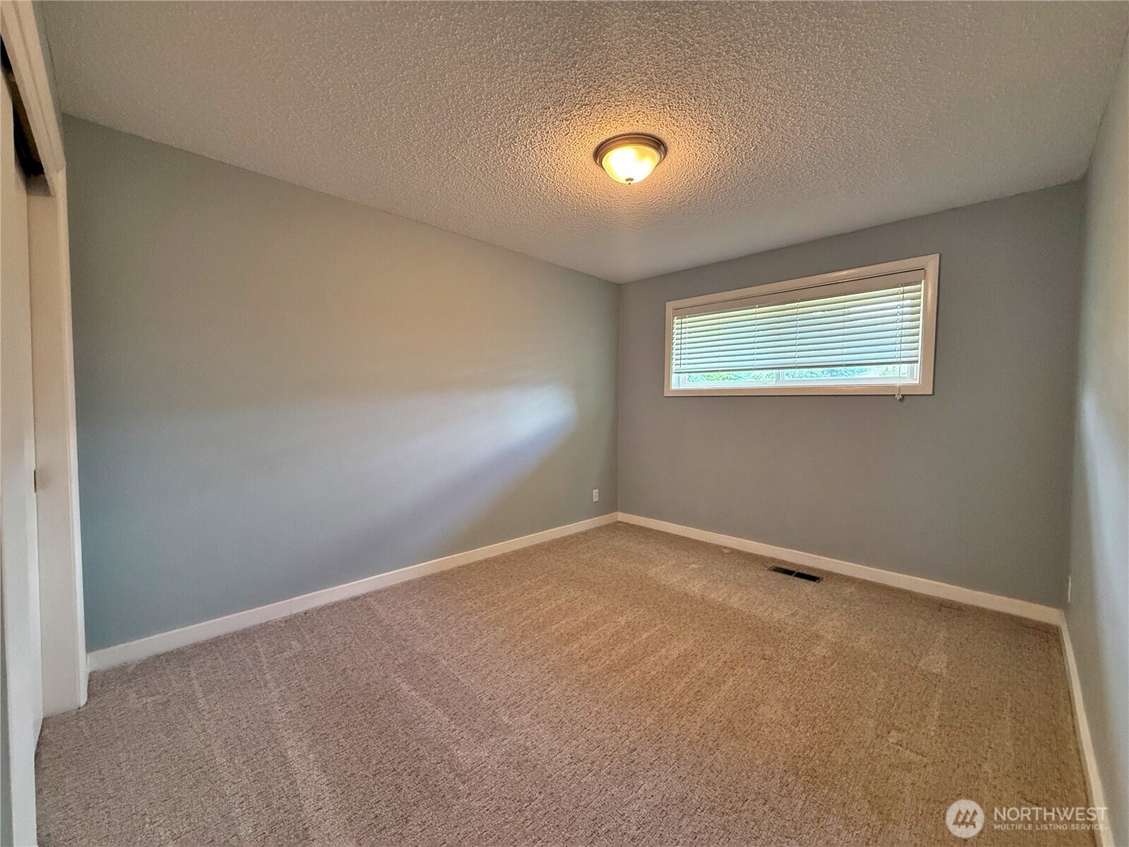 301 Temple Avenue Property Photo 17