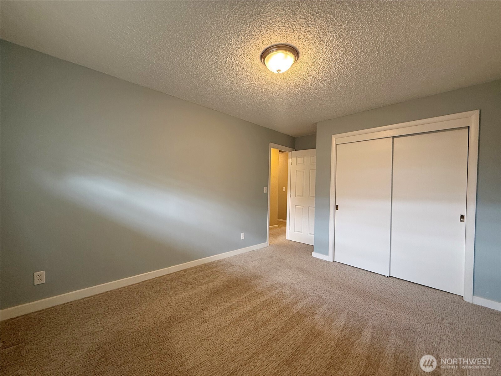 301 Temple Avenue Property Photo 18
