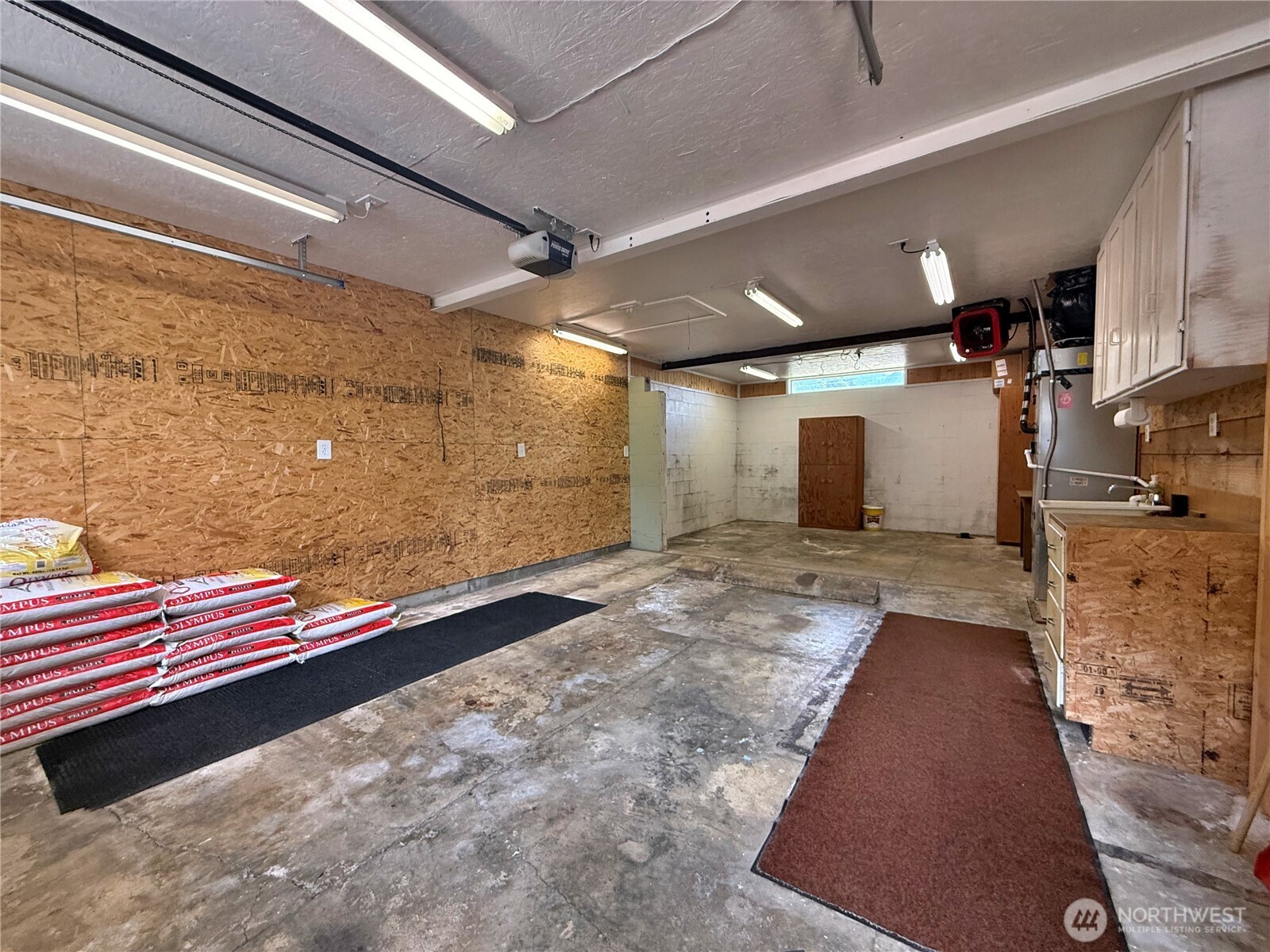 301 Temple Avenue Property Photo 26