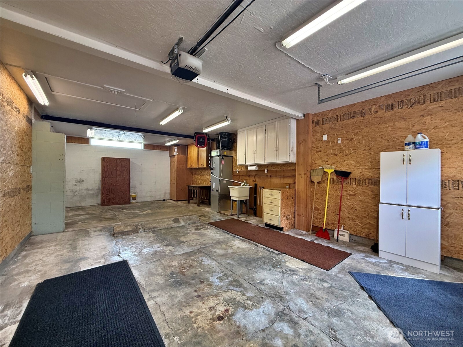 301 Temple Avenue Property Photo 27