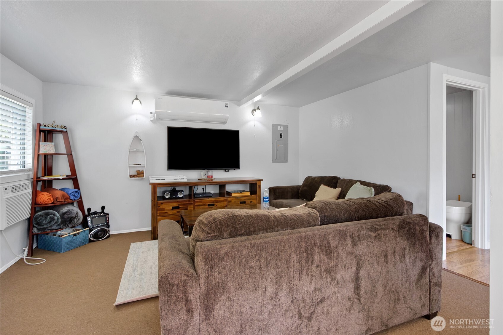 38819 Orville Road Property Photo 5