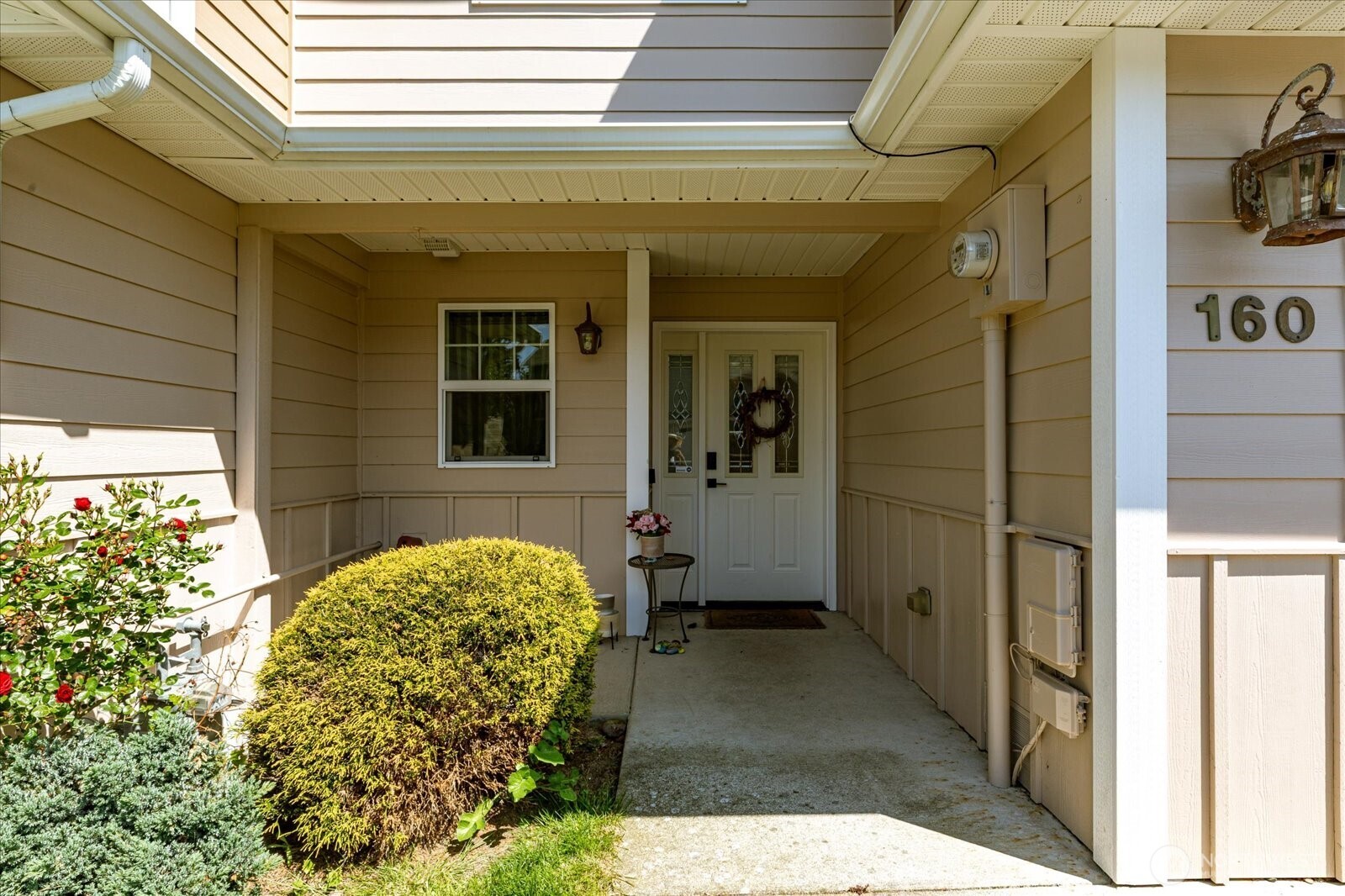 160 Ne Melrose Drive Property Photo 3