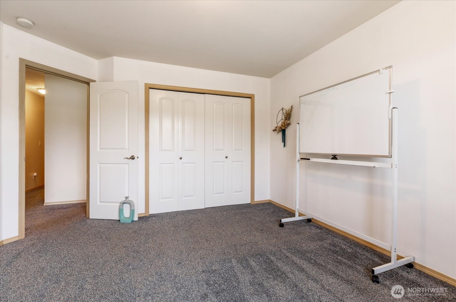160 Ne Melrose Drive Property Photo 31