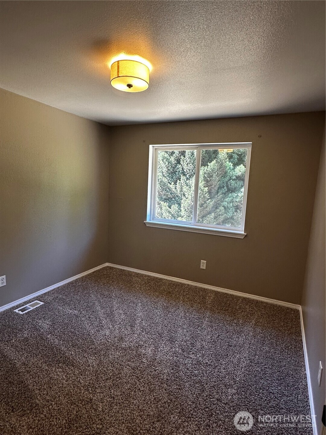 8609 146th St Ct E Property Photo 24