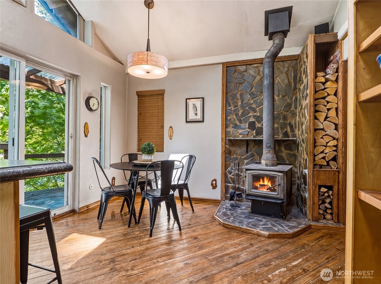52607 S Riverside Road Property Photo 15