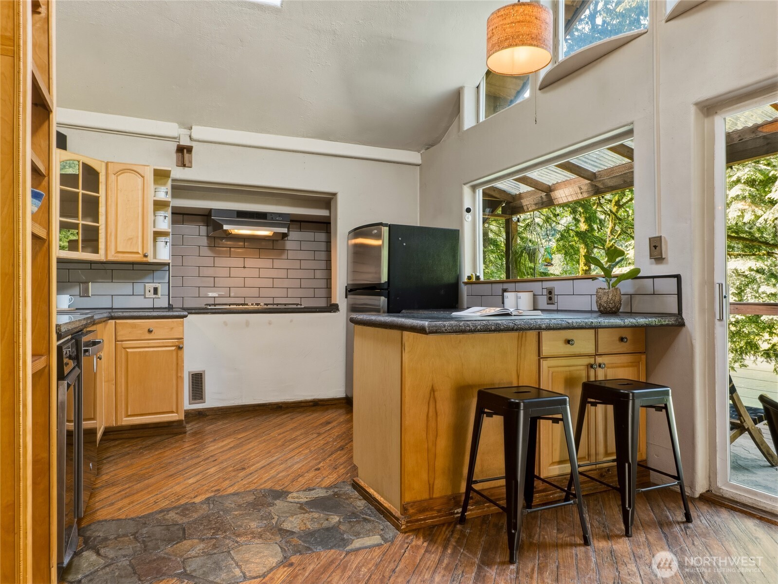 52607 S Riverside Road Property Photo 17