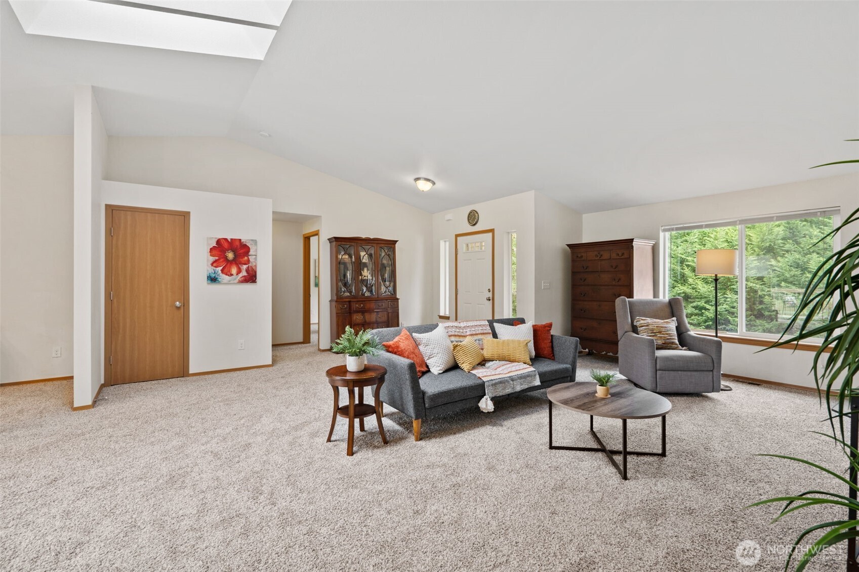 1303 E Alta Drive Property Photo 10