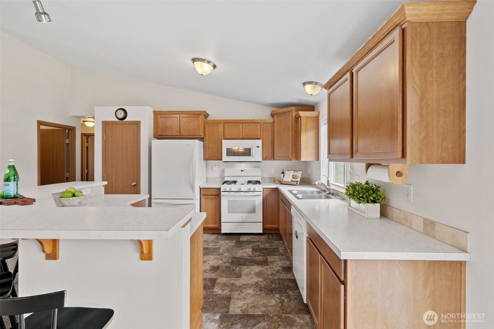 1303 E Alta Drive Property Photo 25