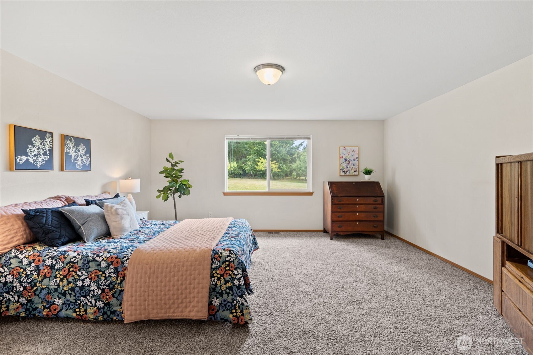 1303 E Alta Drive Property Photo 28