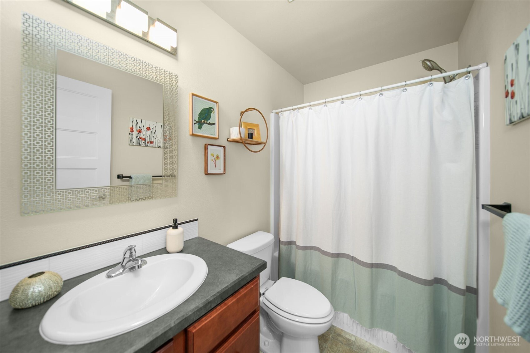576 Sebastian Way Property Photo 10
