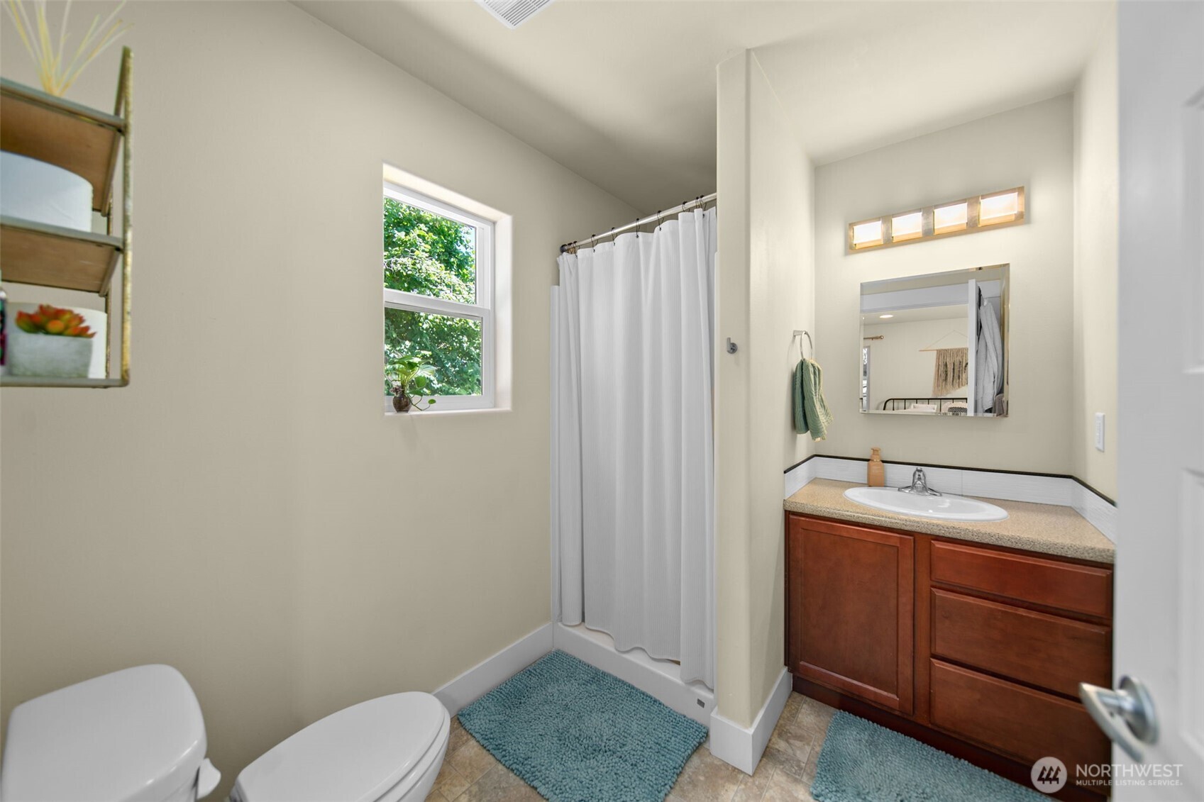 576 Sebastian Way Property Photo 25