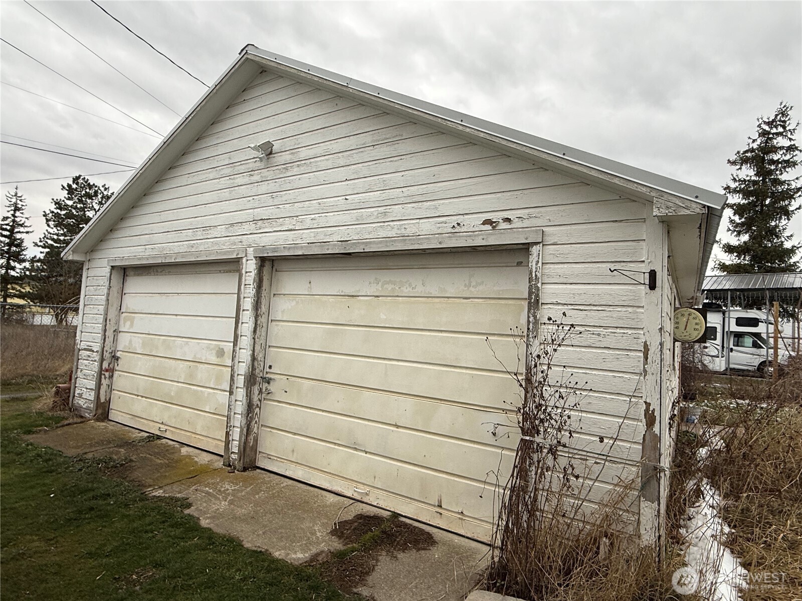 703 Washington Property Photo 6