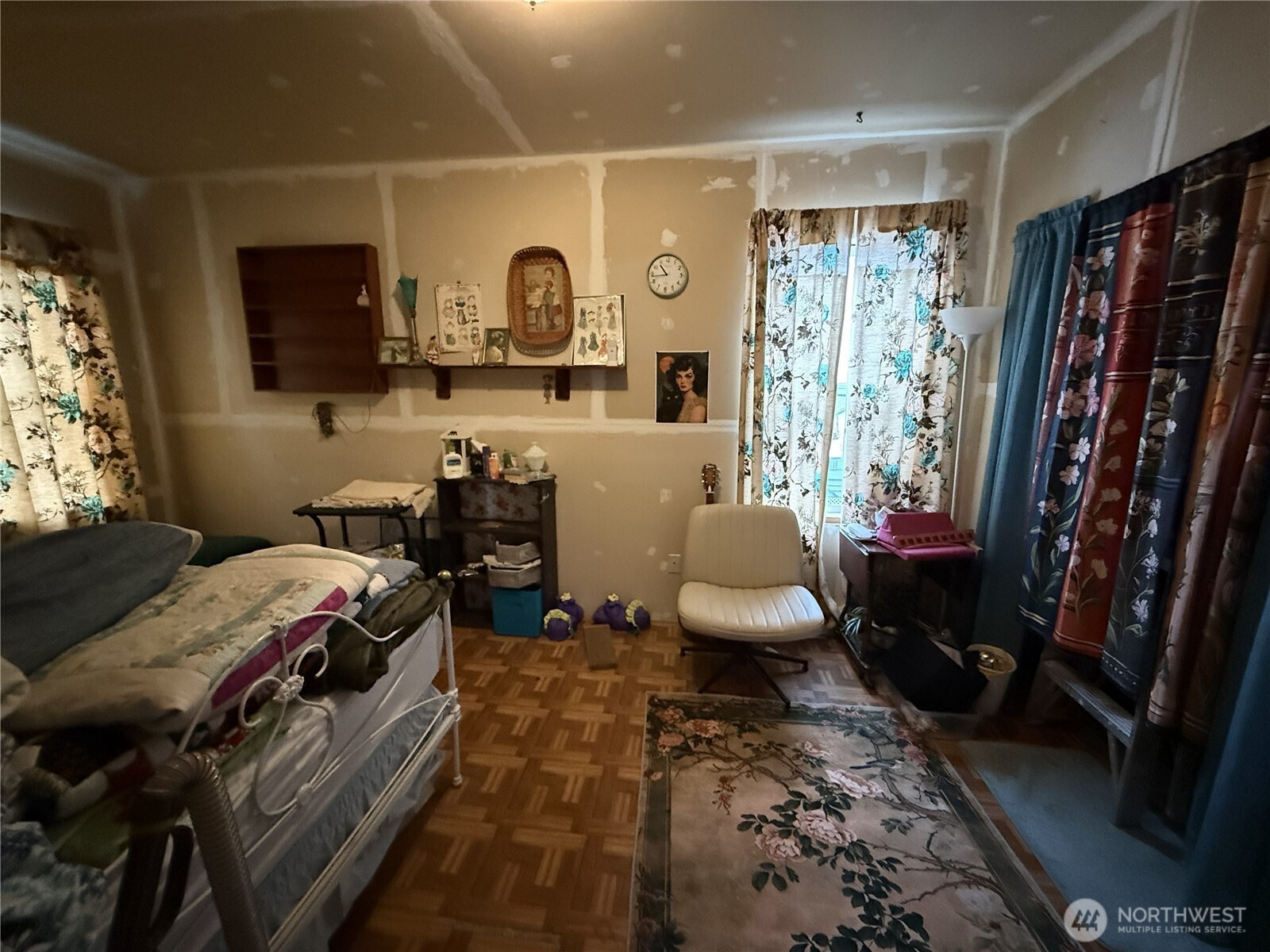703 Washington Property Photo 35