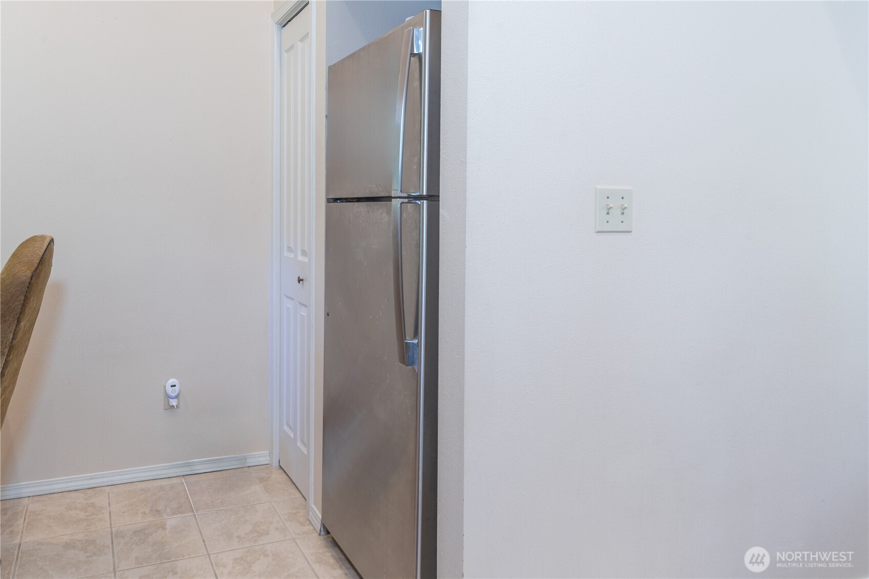 1524 Marine Drive Property Photo 11