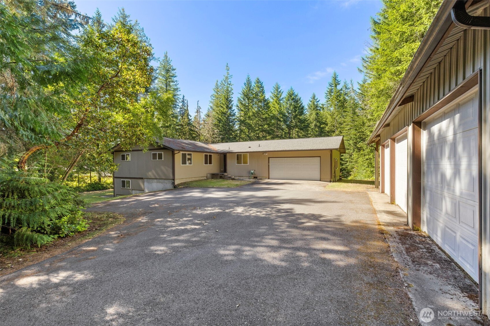 5582 Nw Gross Road Property Photo 1