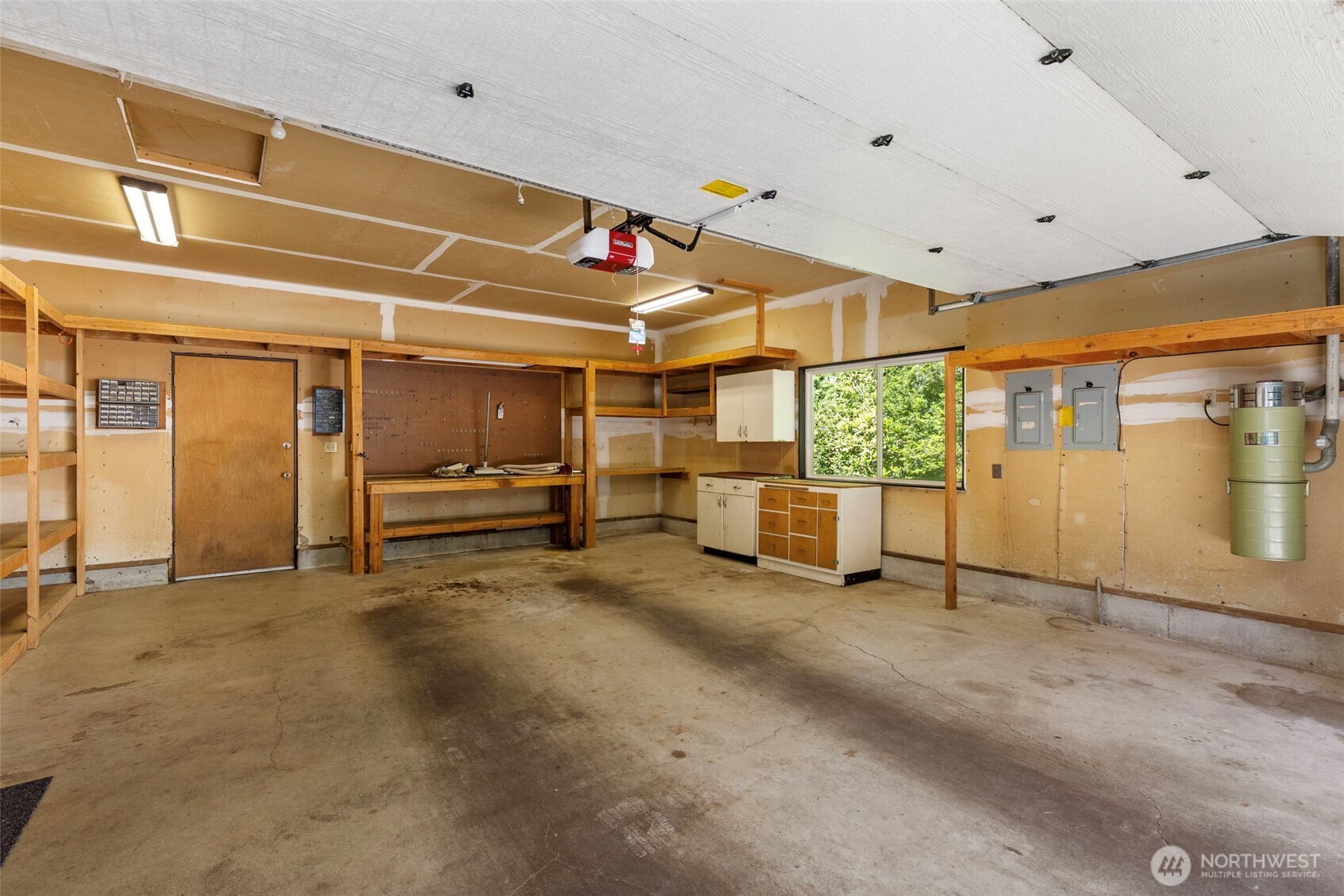 5582 Nw Gross Road Property Photo 24