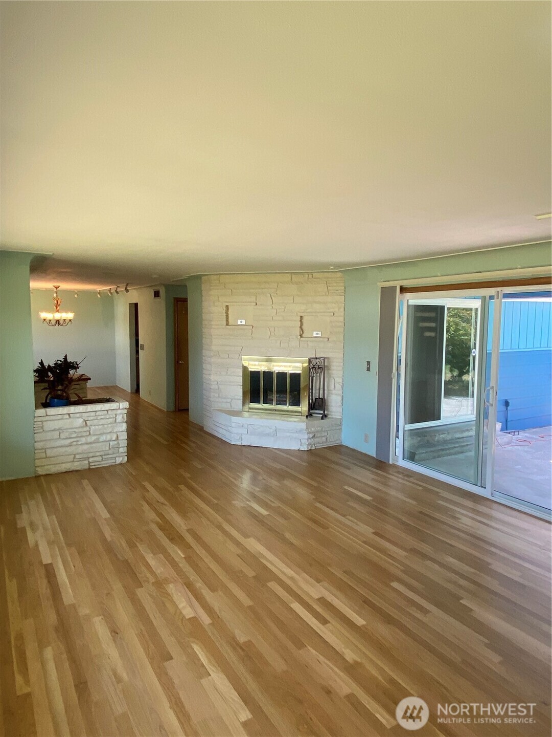 6609 Husky Way Property Photo 6
