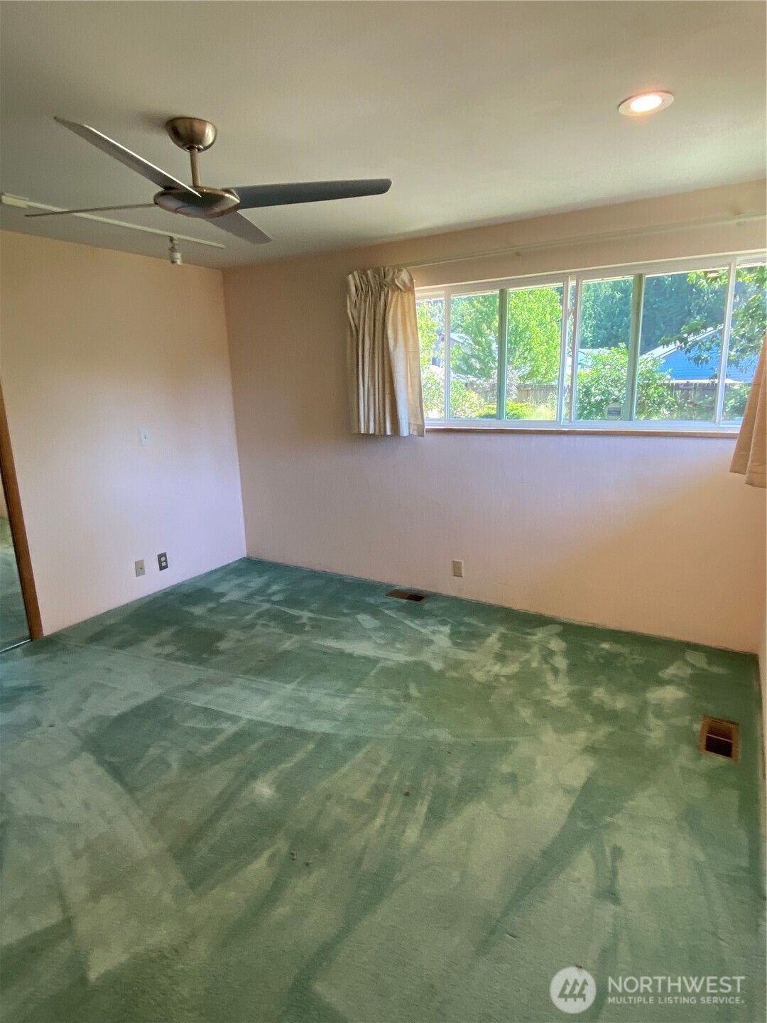 6609 Husky Way Property Photo 22