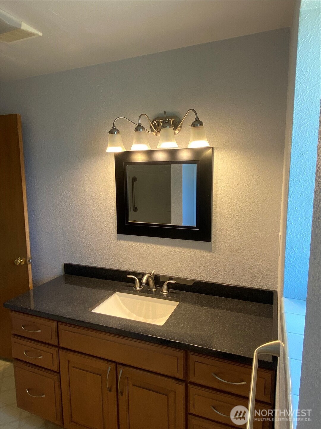 6609 Husky Way Property Photo 27