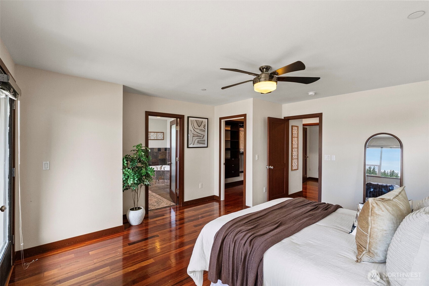 1709 Shorewood Drive Property Photo 22