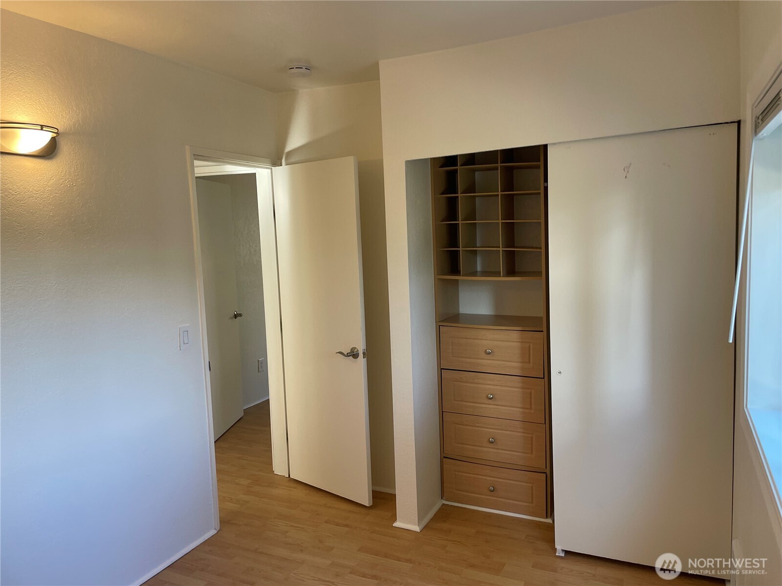1007 22nd Street 98225 Property Photo 11