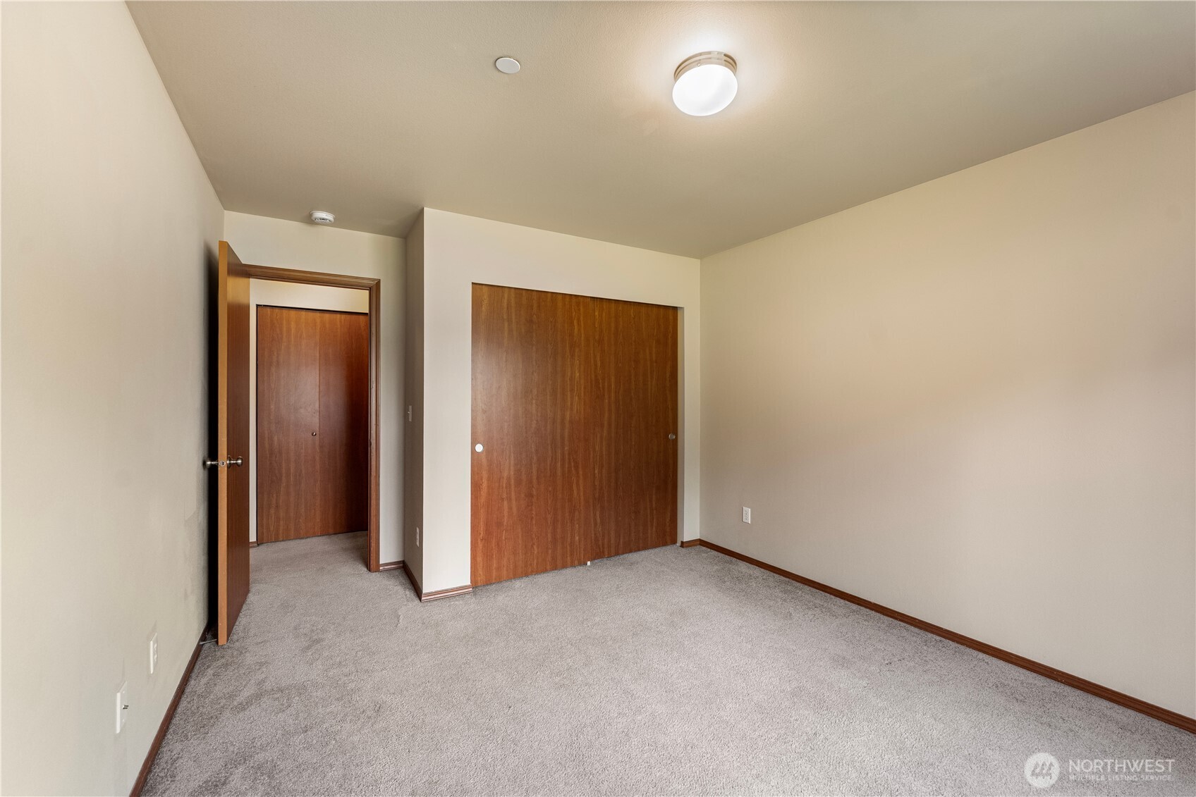 3197 Sheaser Way Property Photo 18
