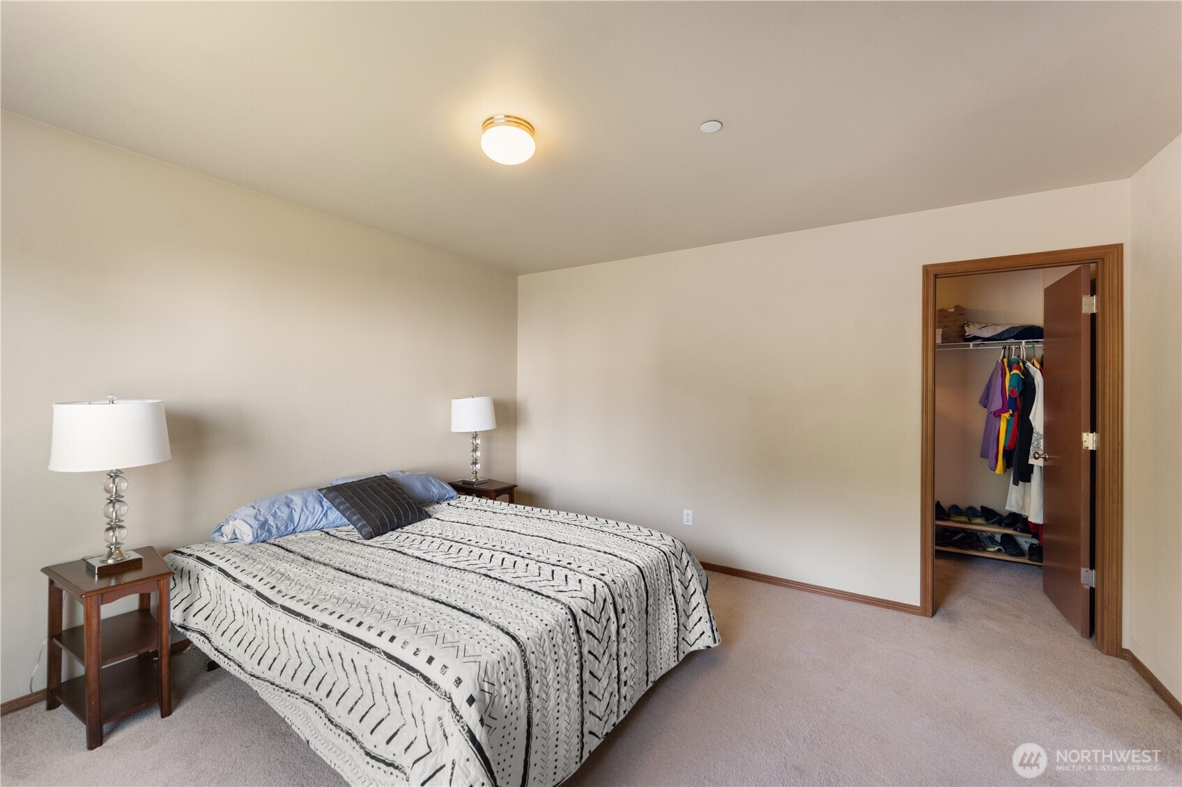 3197 Sheaser Way Property Photo 26