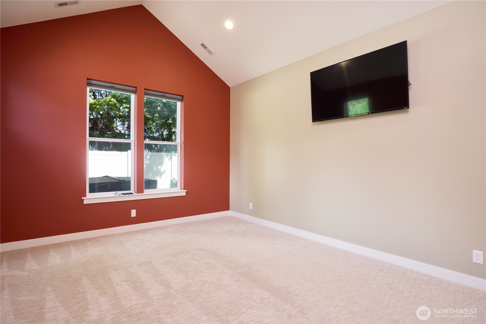865 Ne Makiah Court Property Photo 16