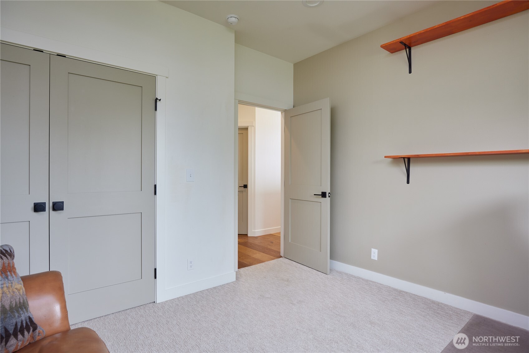865 Ne Makiah Court Property Photo 20