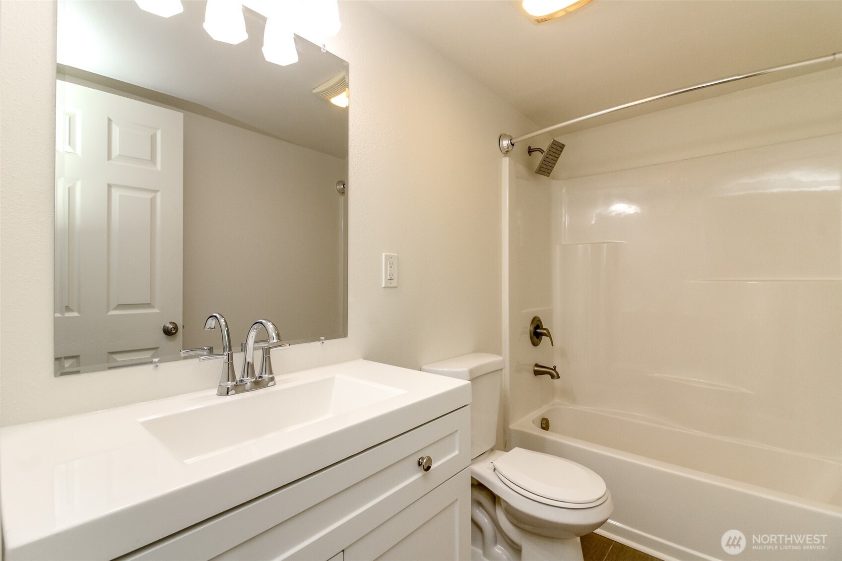 17807 43rd Avenue Property Photo 16