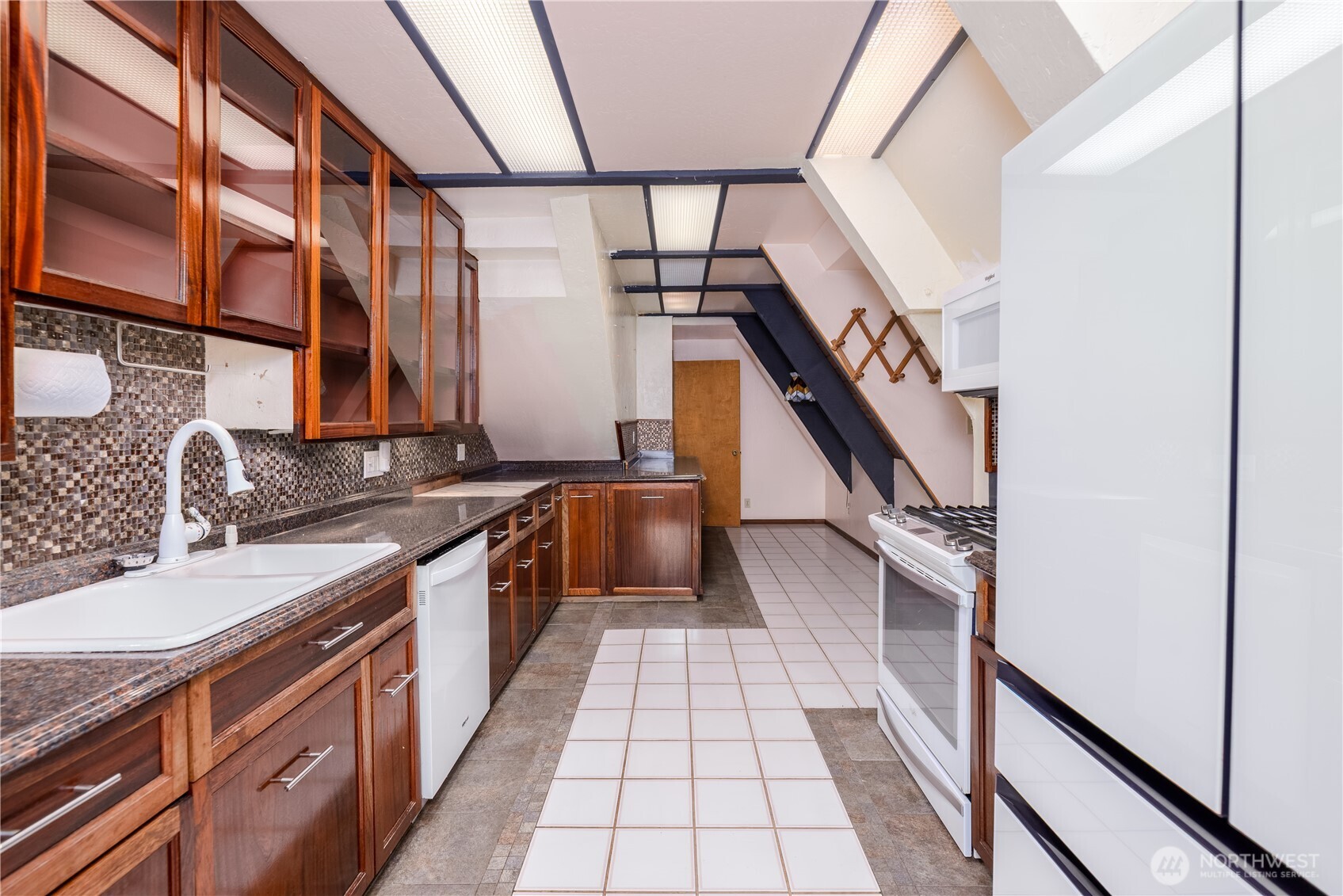 141 Bay Ridge Place Property Photo 17