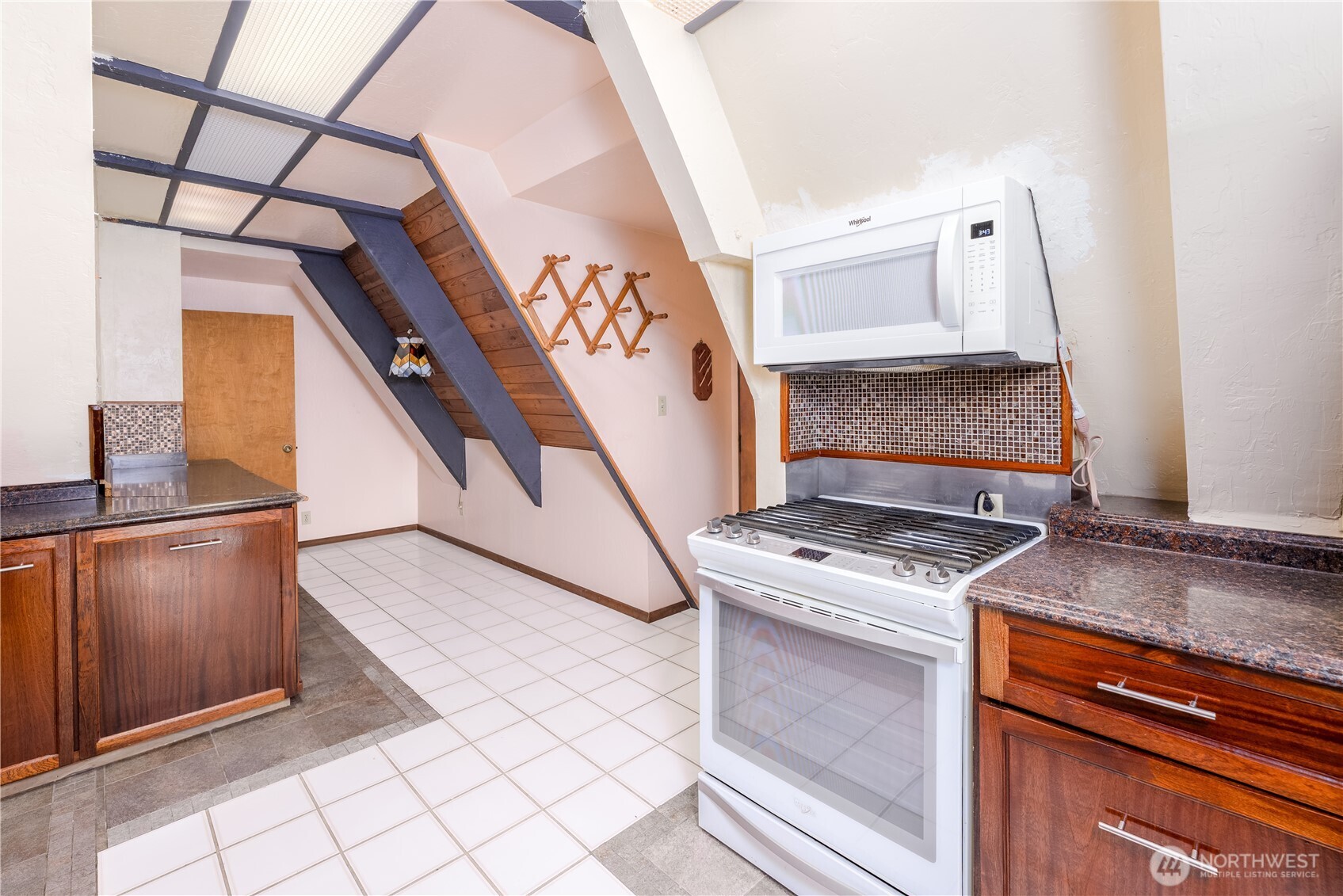 141 Bay Ridge Place Property Photo 19