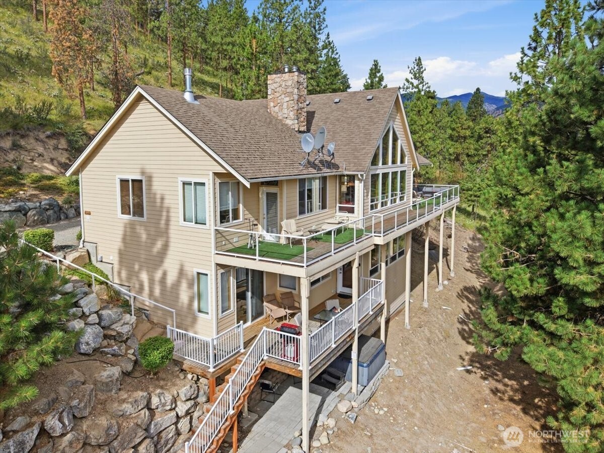 7371 Ridgeview Drive Property Photo 11