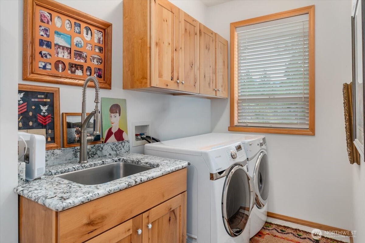 7371 Ridgeview Drive Property Photo 17