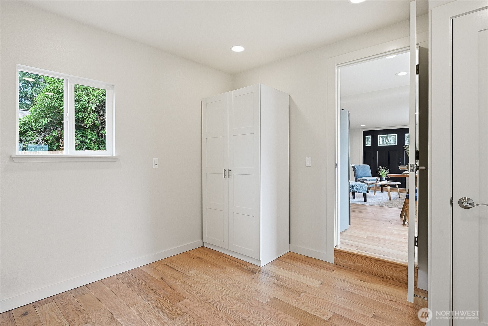 3122 Oas Drive Property Photo 18